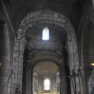Église Saint-Georges de Néris-les-Bains