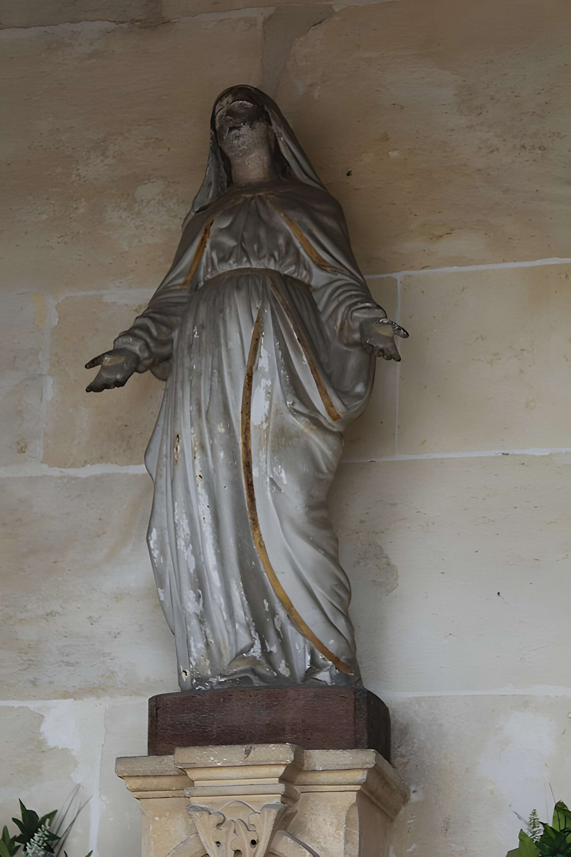 Monument funéraire de la famille Daloz, situé dans le cimetière