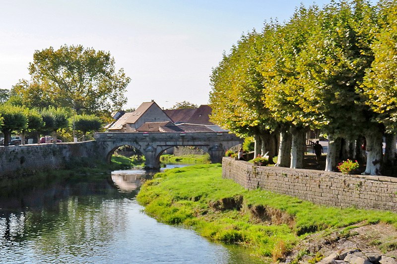 Photo de Pont XVIIIe siècle près de l'église