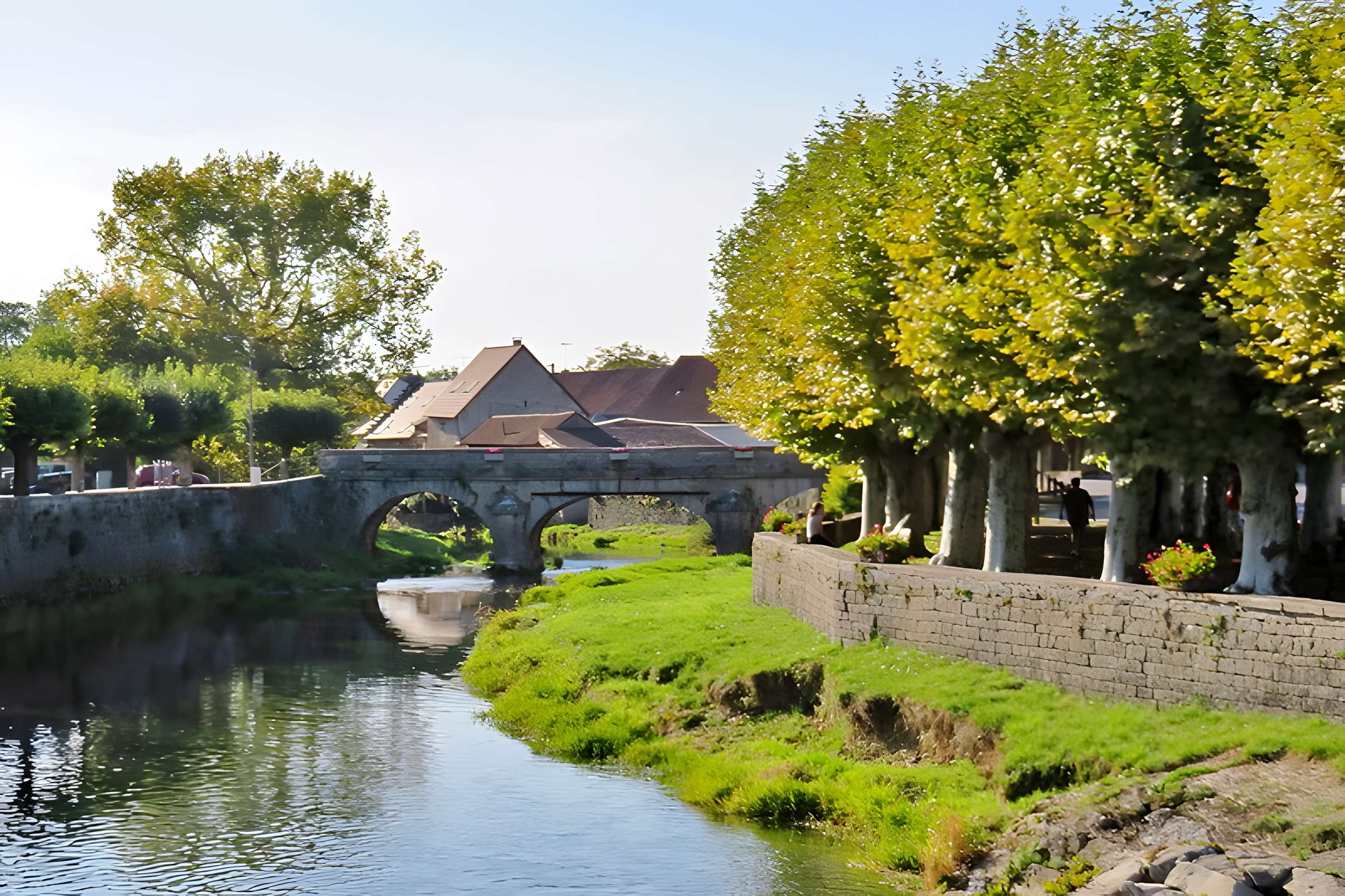 Pont XVIIIe siècle près de l'église