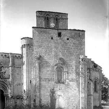 Église Saint-Germain de Varaize