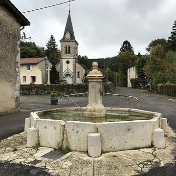 Fontaine et lavoir
