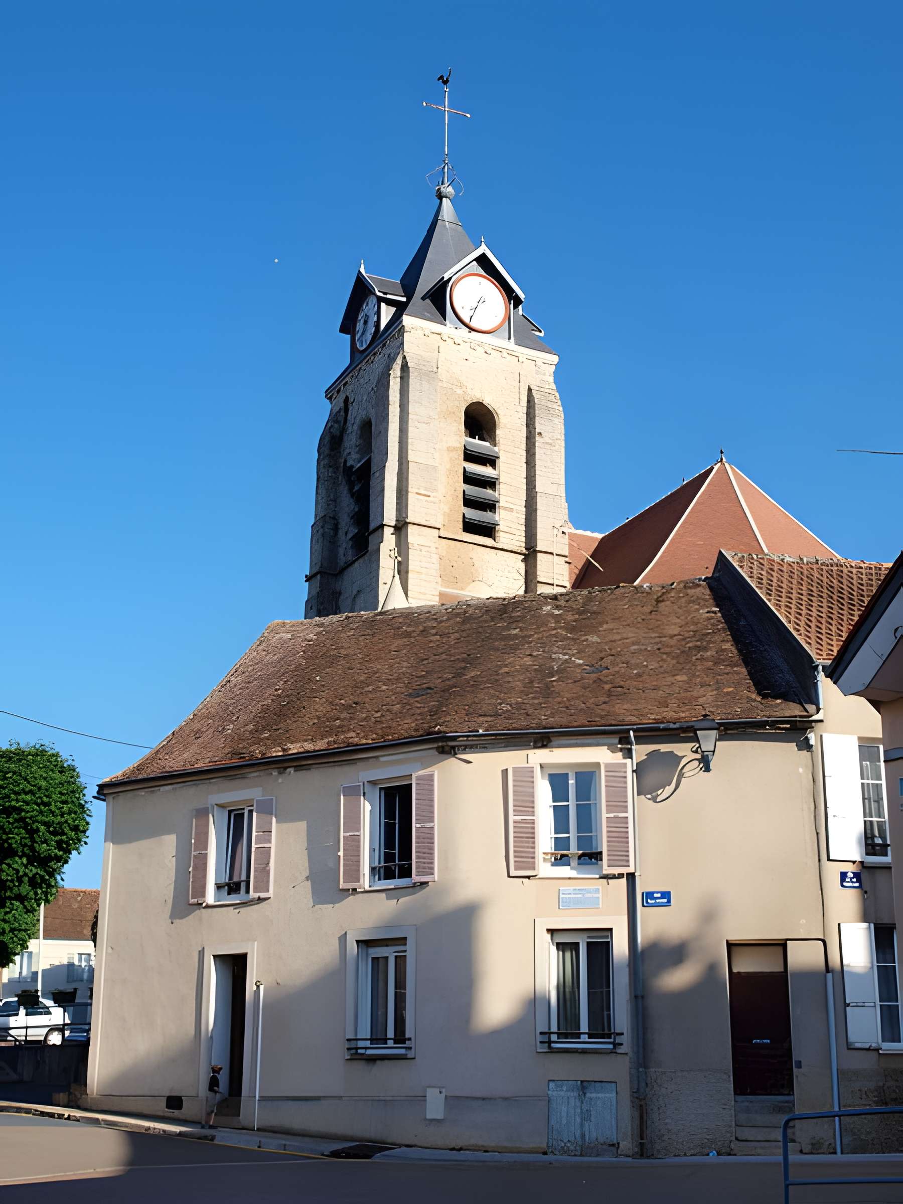 Église Saint-Germain de Villeneuve-la-Guyard