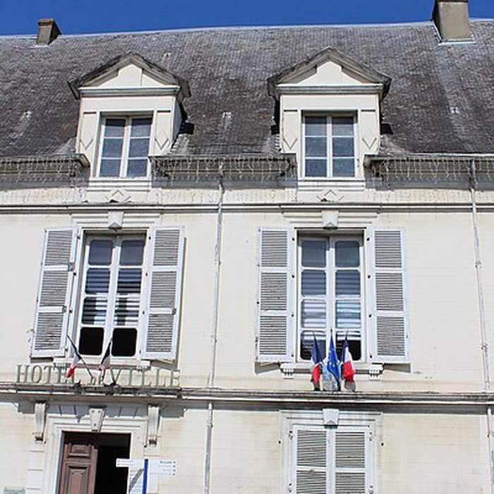 Photo de Ancien évêché et hôtel de ville