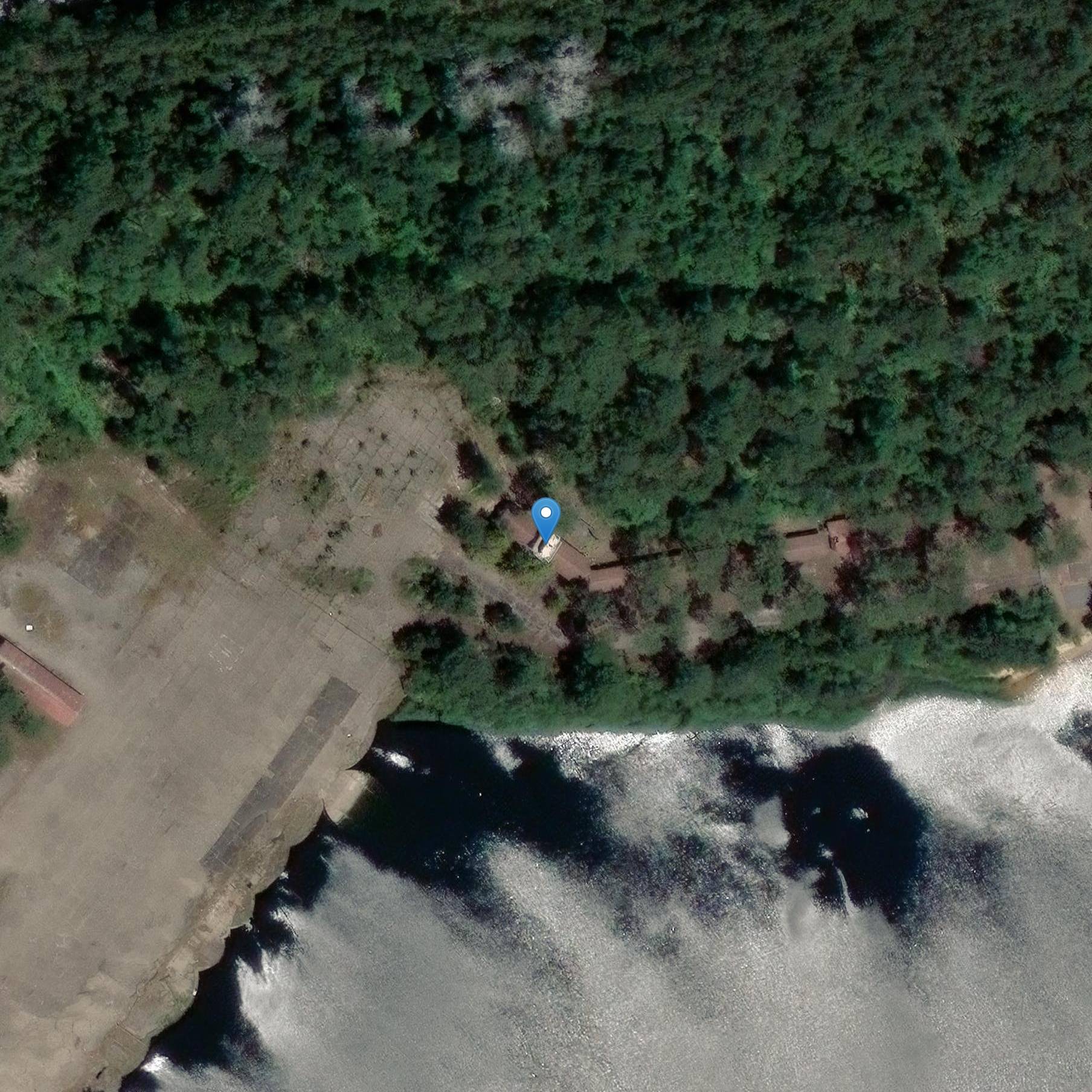 Photo de Ancienne vigie de l'hydrobase des Hourtiquets