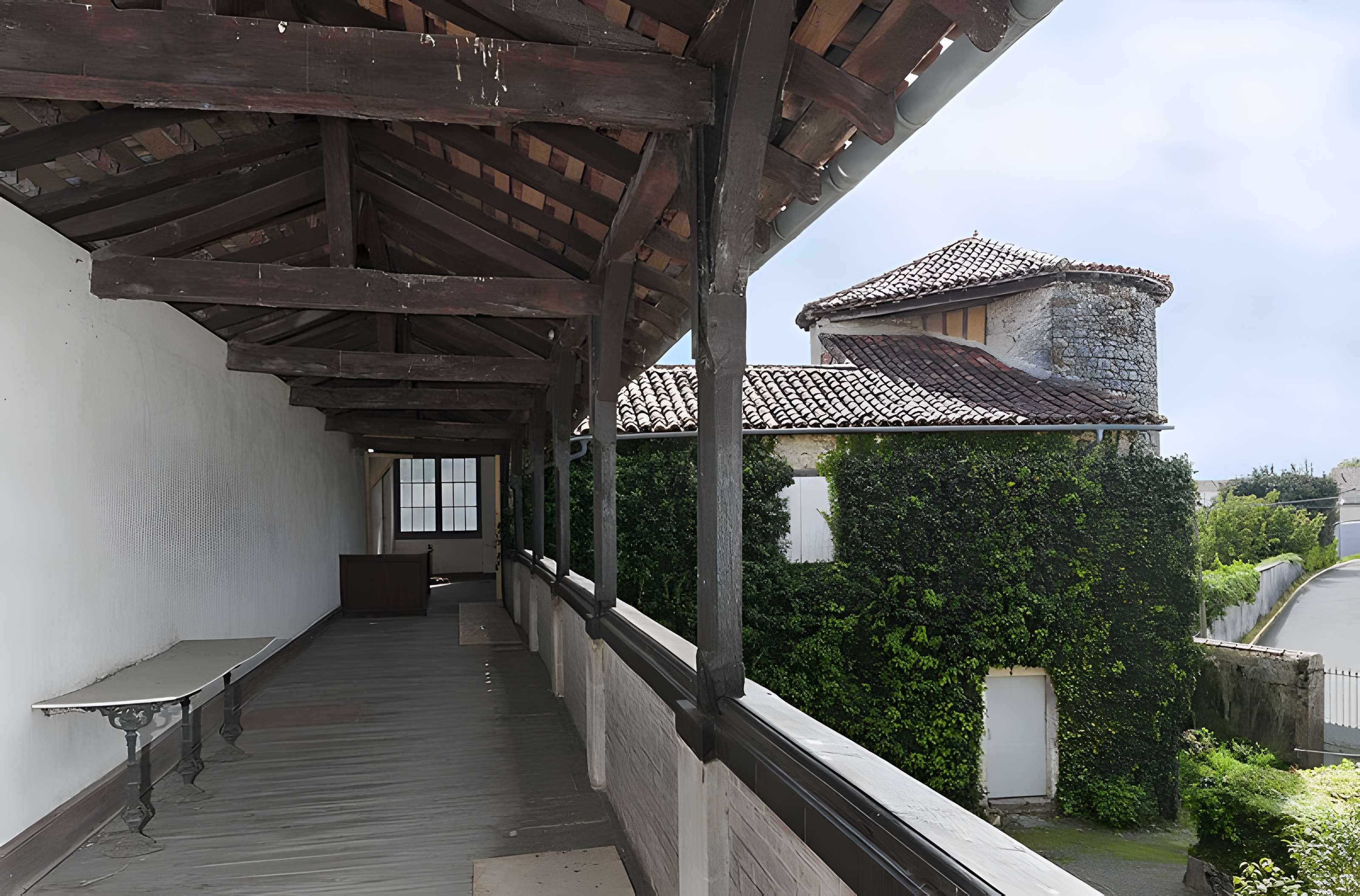 Hôtel de Bourrouilhan