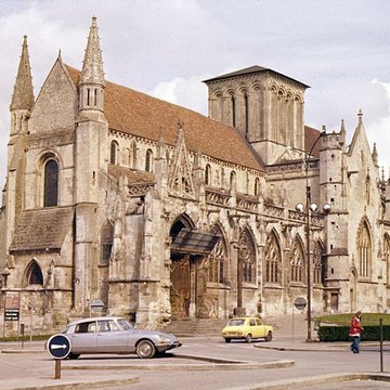 Église Saint-Gervais-Saint-Protais de Falaise