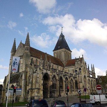Église Saint-Gervais-Saint-Protais de Falaise