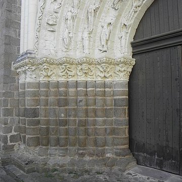 Église Saint-Gilles dArgenton-les-Vallées