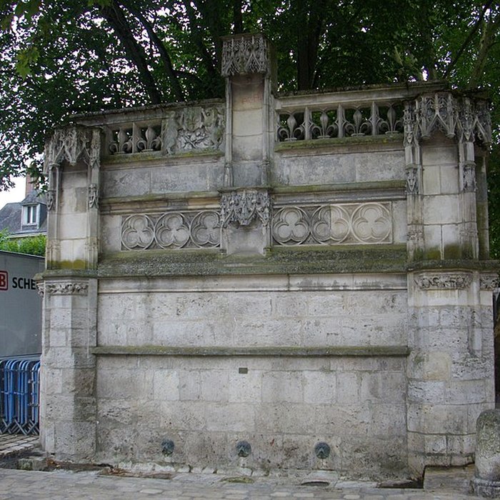 Photo de Fontaine Louis XII