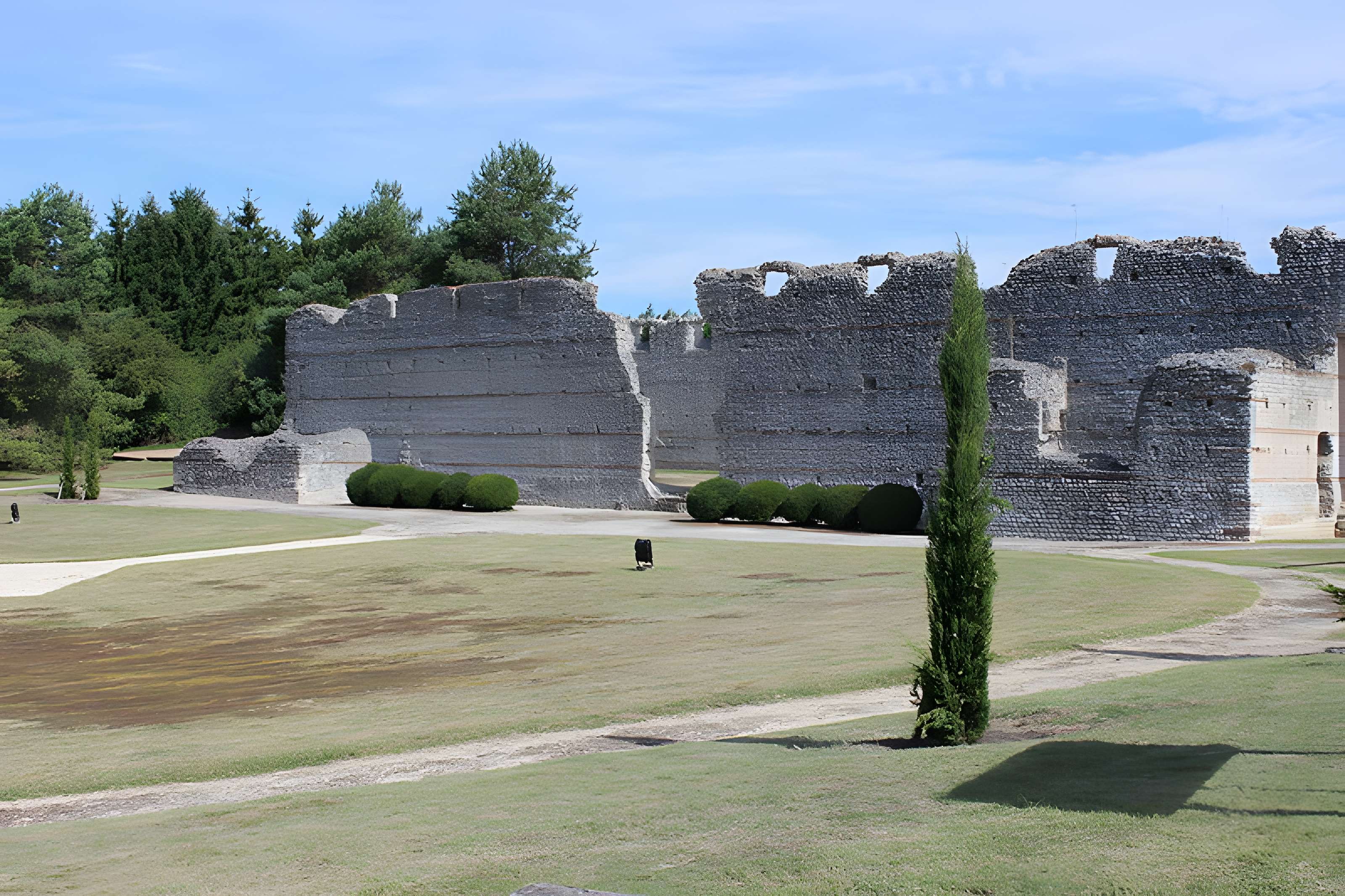 Ruines romaines des Mazelles