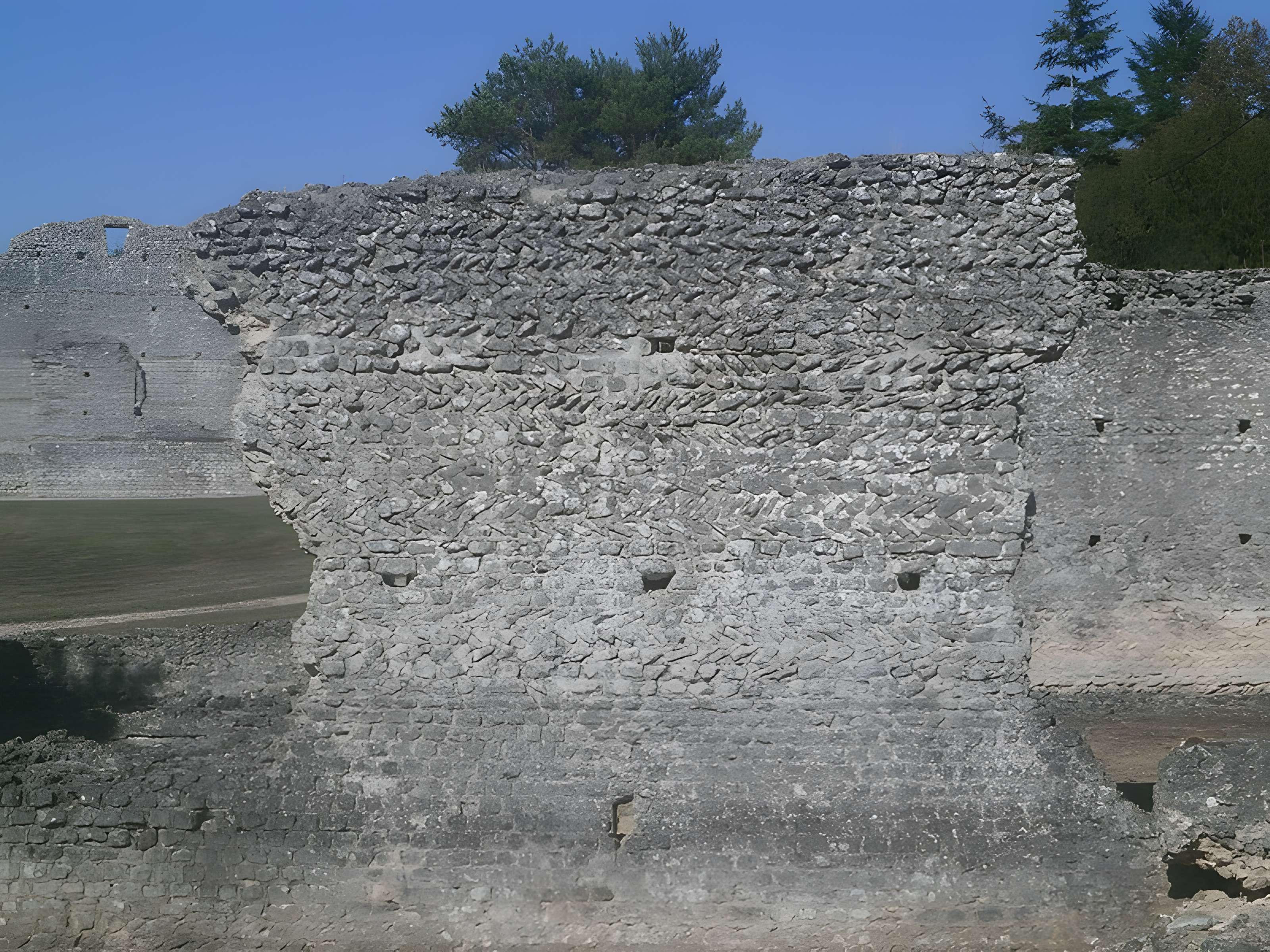 Ruines romaines des Mazelles