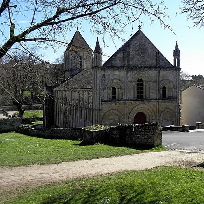 Photo de Église Saint-Hilaire de Melle