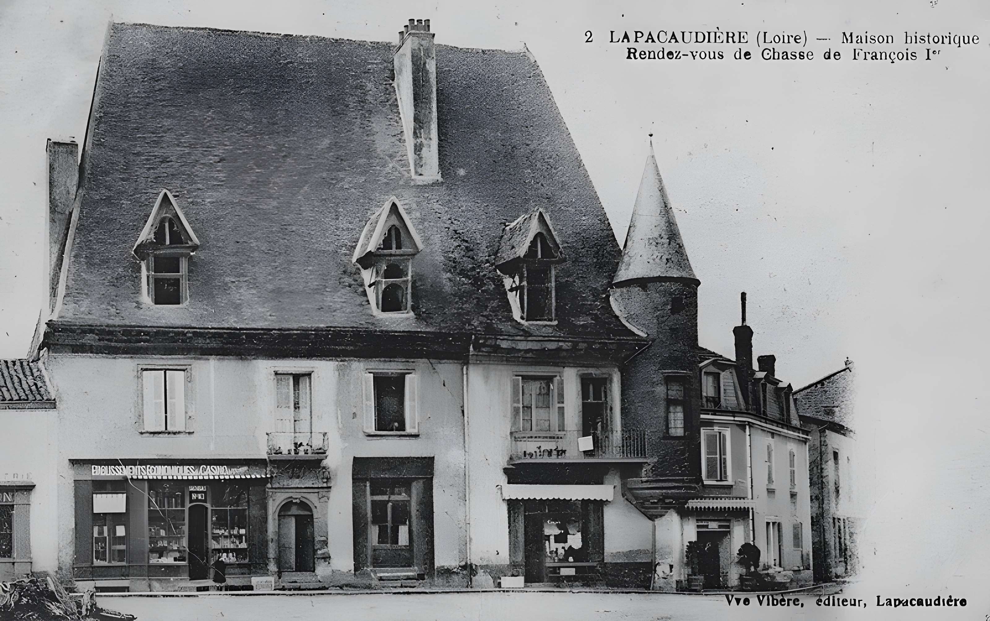 Relais des Postes Royales (maison dite Le Petit Louvre)