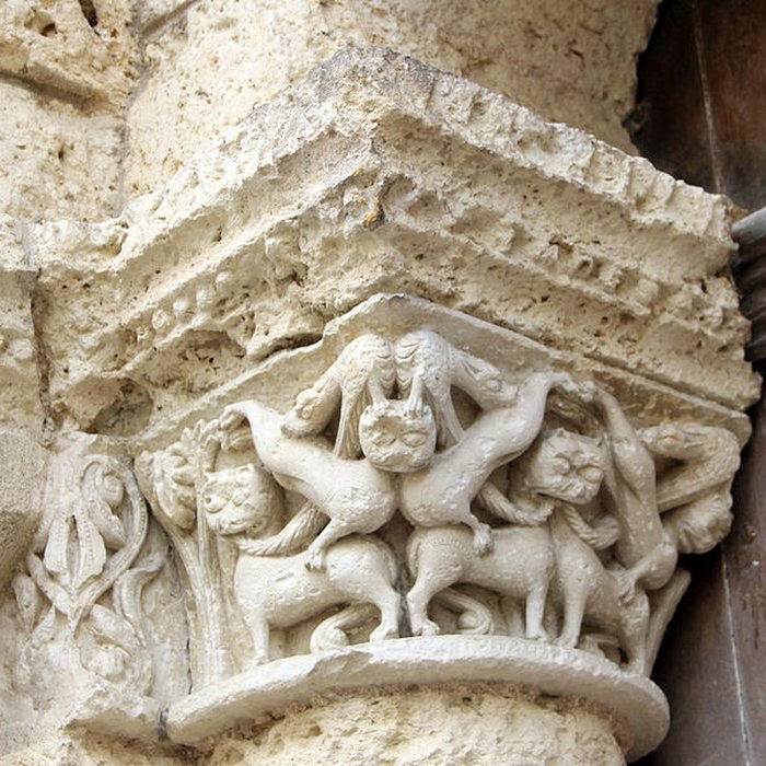 Photo de Église Saint-Jacques dAubeterre-sur-Dronne