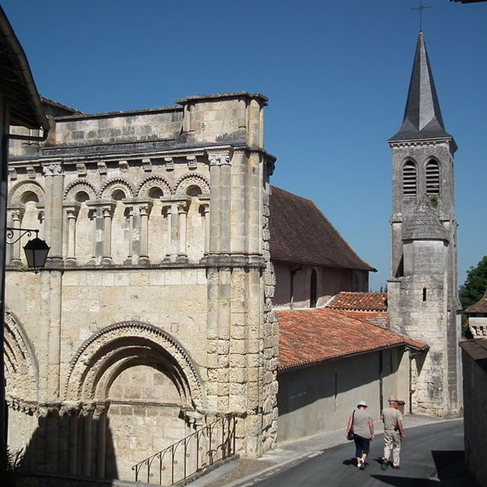 Photo de Église Saint-Jacques dAubeterre-sur-Dronne