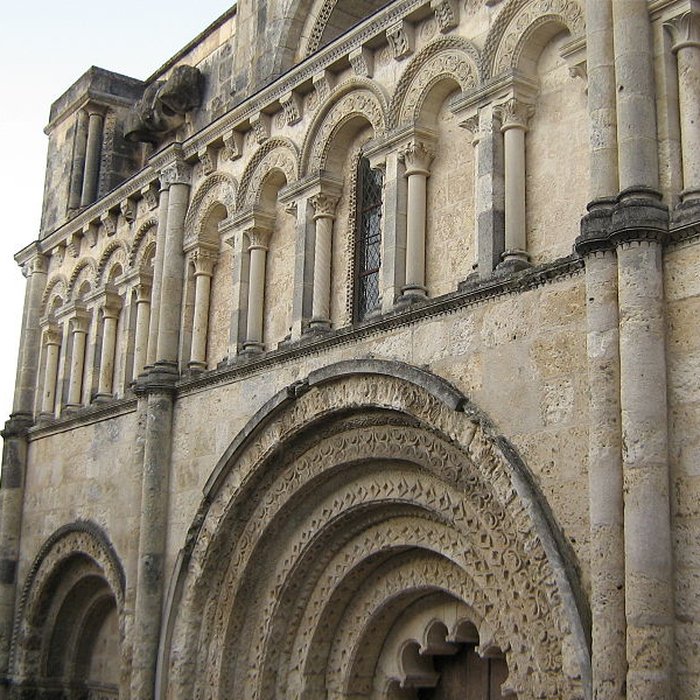 Photo de Église Saint-Jacques dAubeterre-sur-Dronne