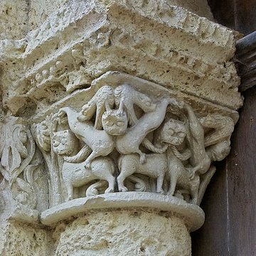 Église Saint-Jacques dAubeterre-sur-Dronne
