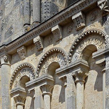 Église Saint-Jacques dAubeterre-sur-Dronne
