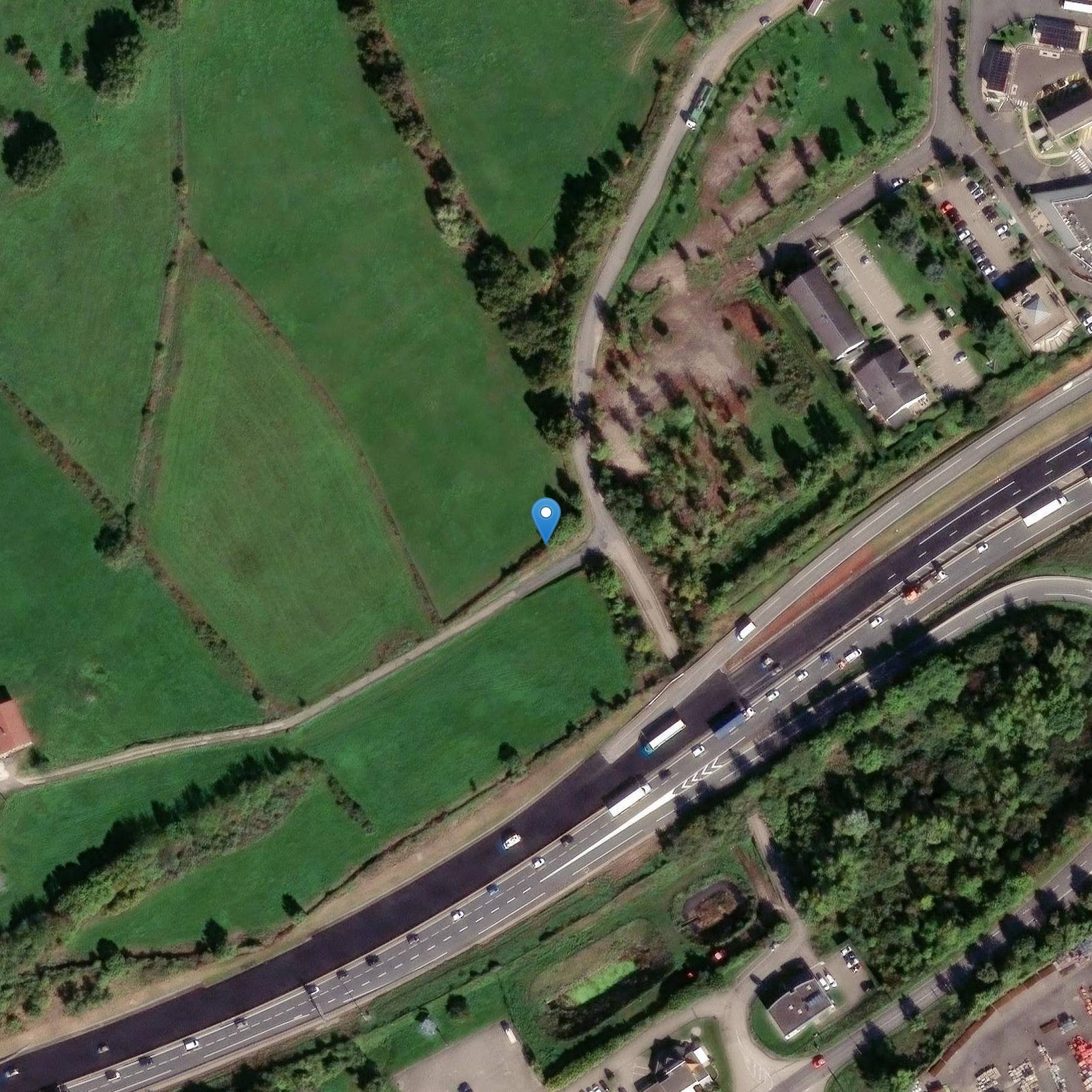 Photo de Acueducto de la sección Gier de Langonand