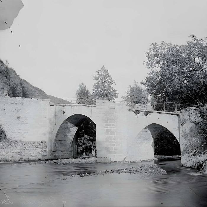 Photo de Pont sur lAix dit de Baffie