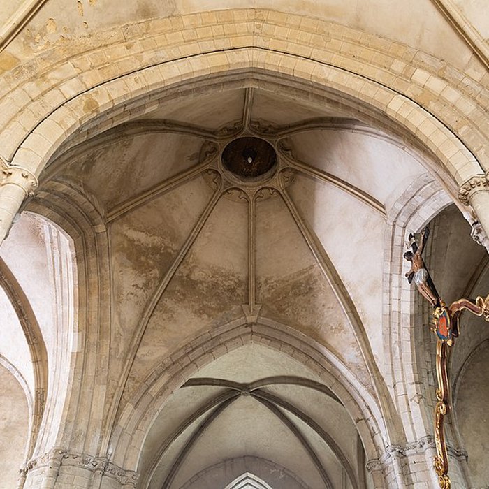 Photo de Église Saint-Jacques de Montebourg