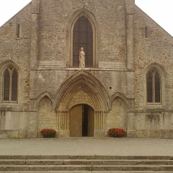 Photo de Église Saint-Jacques de Montebourg