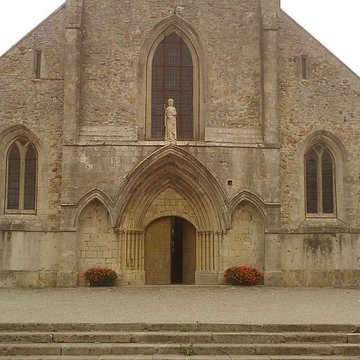 Église Saint-Jacques de Montebourg