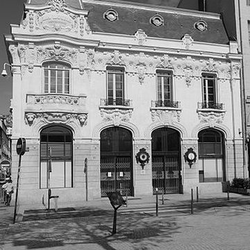 Immeuble La Loire Républicaine, actuellement siège du journal La Tribune-Le Progrès