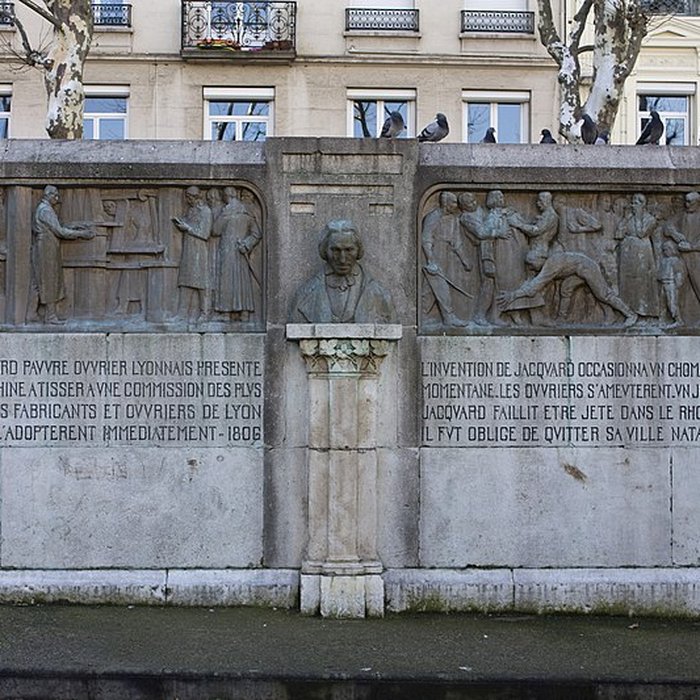 Photo de Monument Jacquard