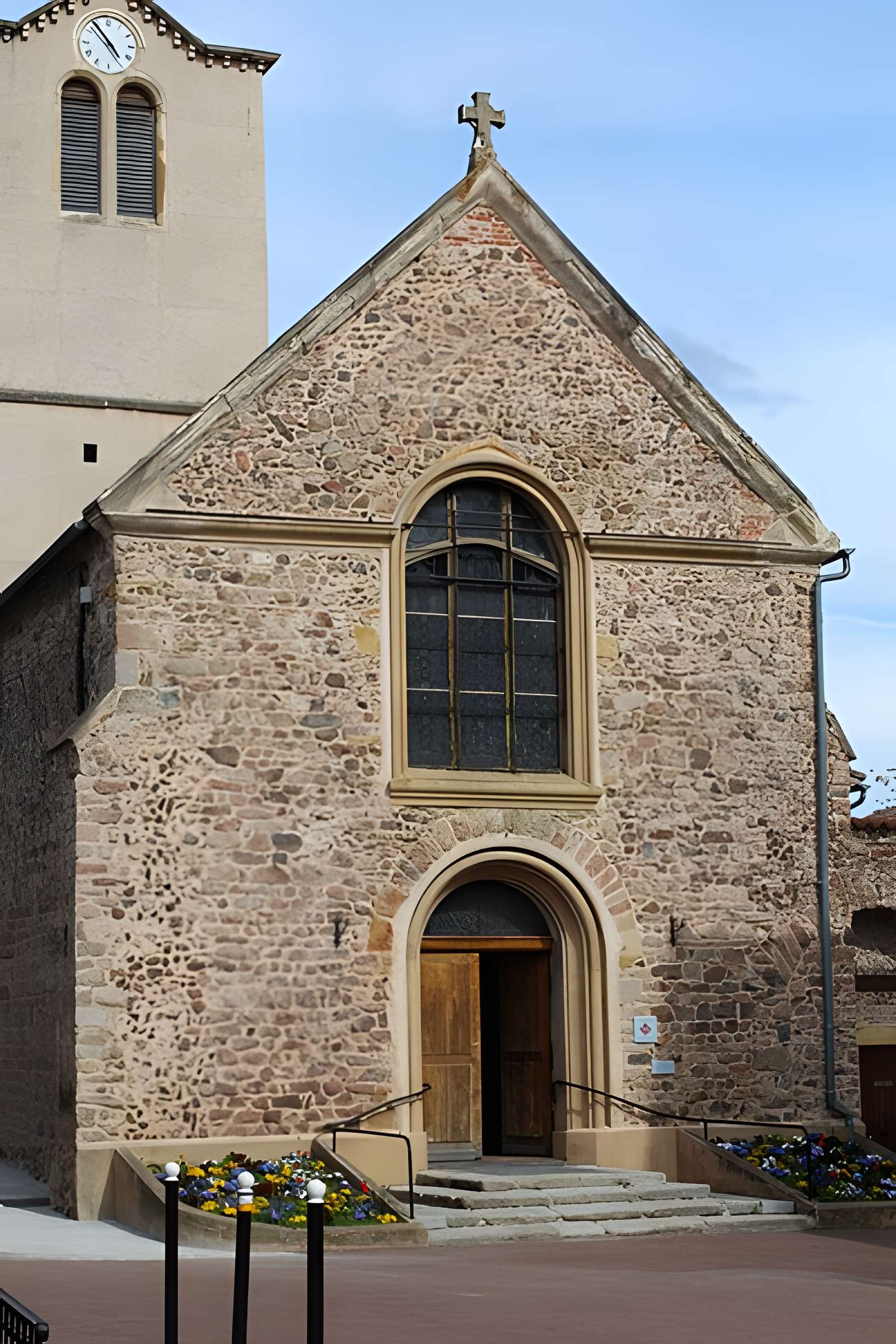 Eglise paroissiale de Saint-Priest