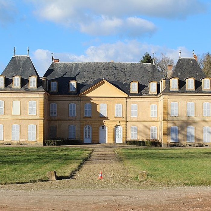 Photo de Château de Vougy également sur commune de Pouilly-sous-Charlieu