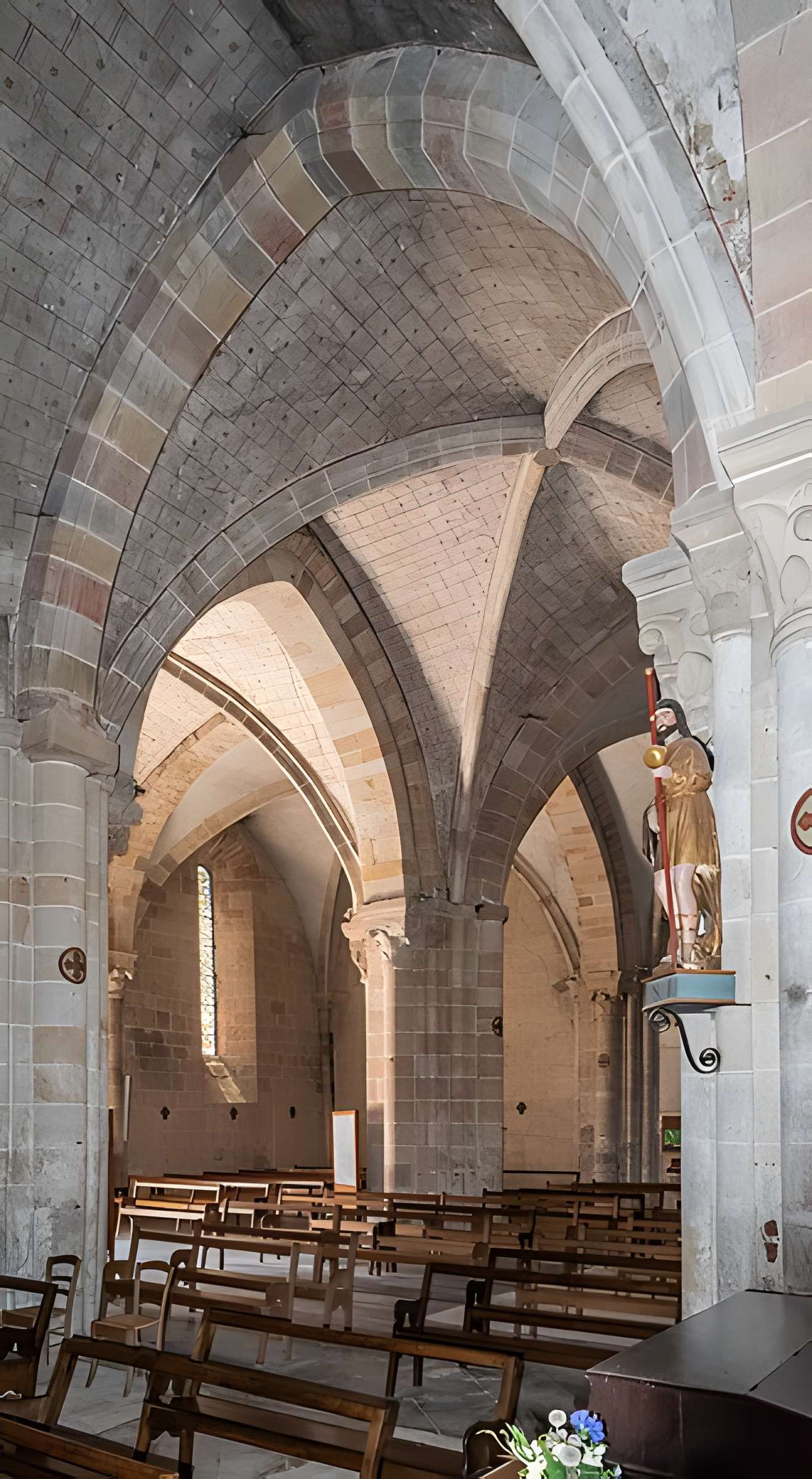 Église Saint-Jacques-le-Majeur de Villefranche-d'Allier