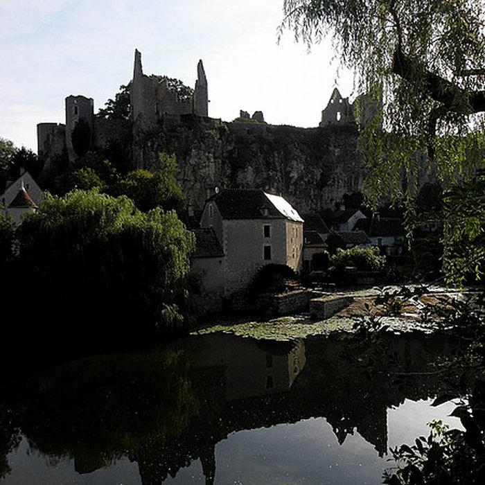 Photo de Château dAngles-sur-lAnglin