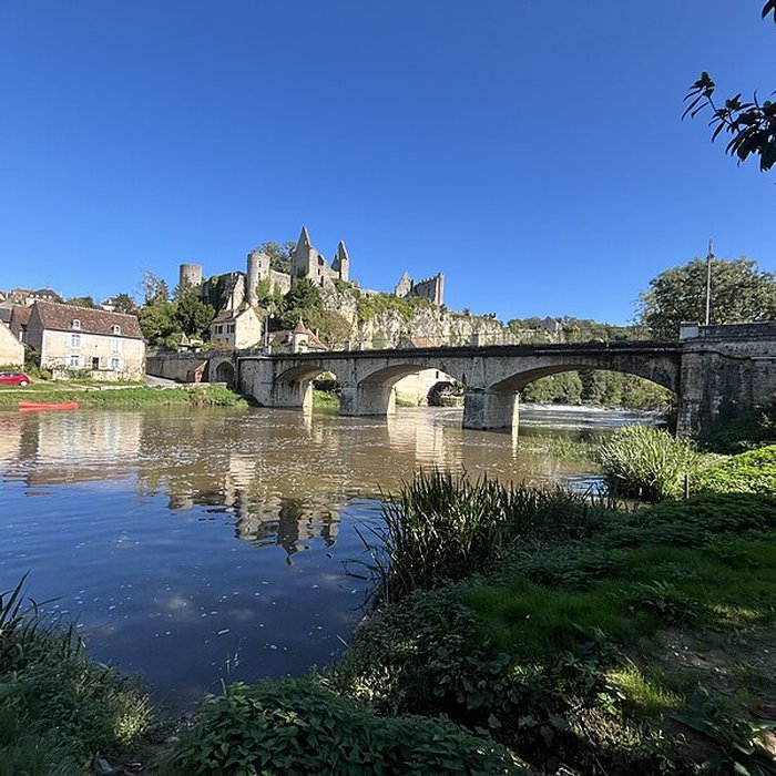 Photo de Château dAngles-sur-lAnglin