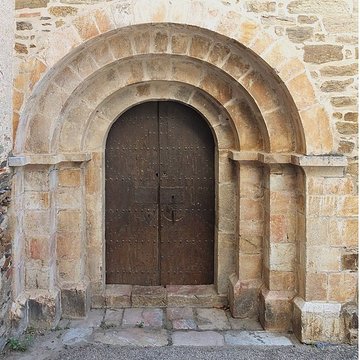 Eglise paroissiale Saint-Jean lEvangéliste