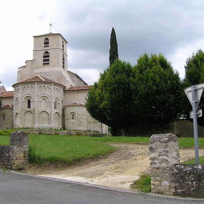 Photo de Église Saint-Jean-Baptiste de Bourg-Charente