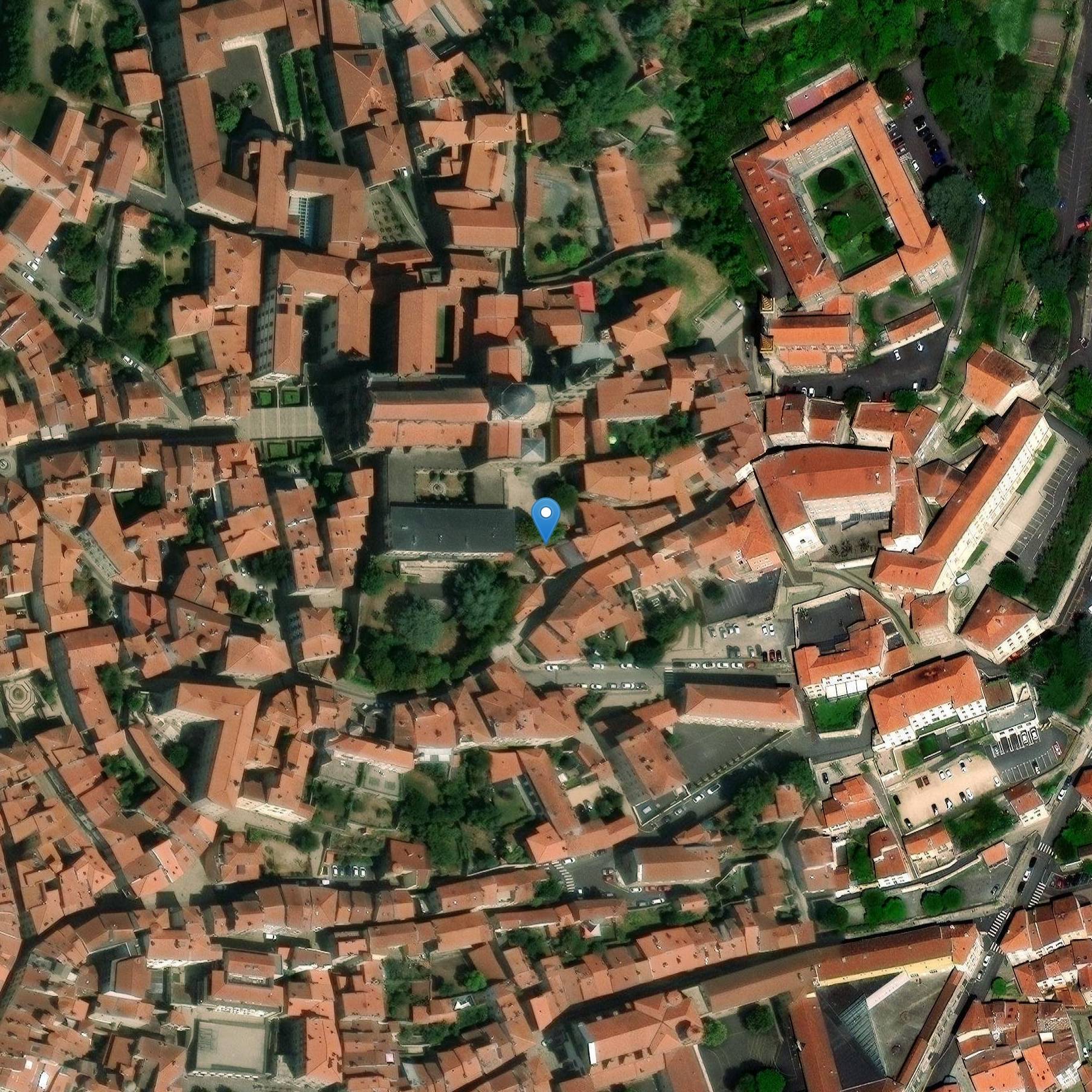 Photo de Mur de soutènement de la place du For