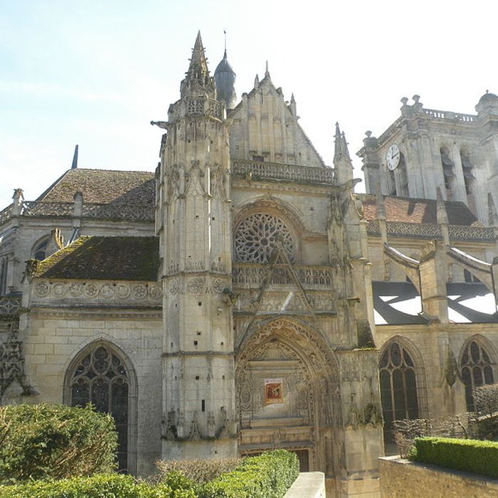 Photo de Église Saint-Jean-Baptiste de Chaumont-en-Vexin
