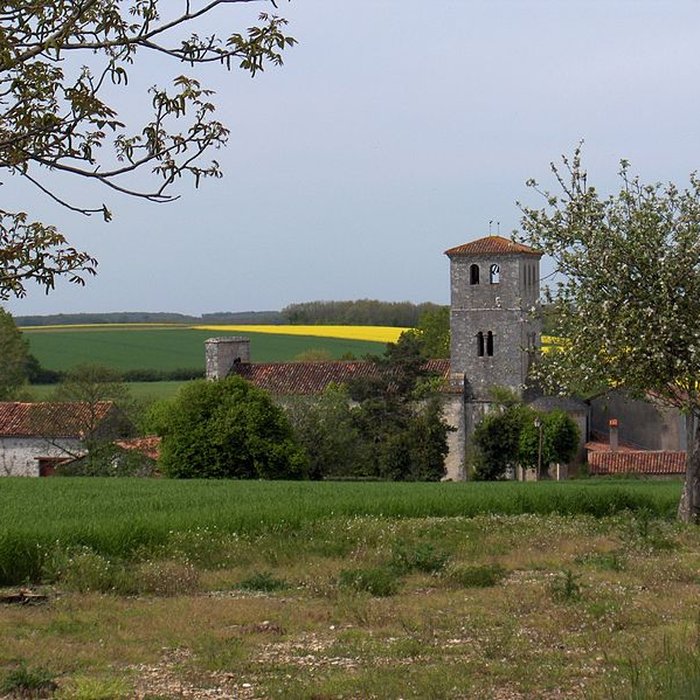 Photo de Église Saint-Jean-Baptiste de Coulgens