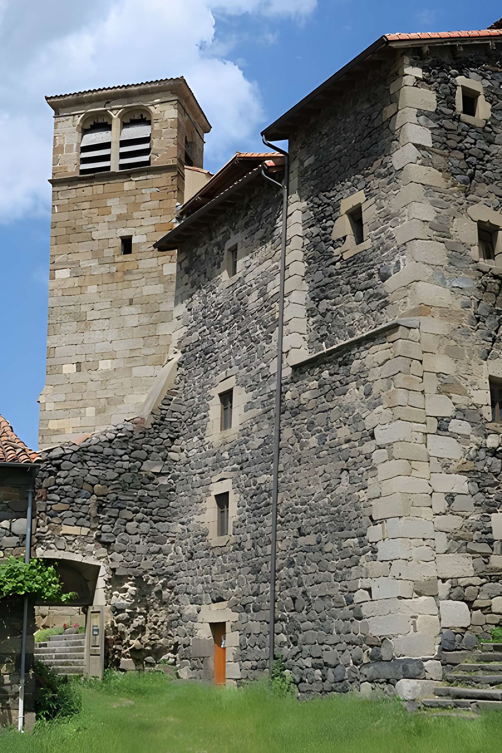 Ancienne abbaye de Pébrac