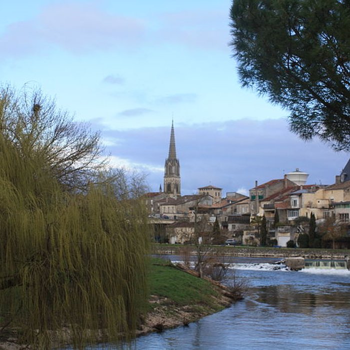 Photo de Église Saint-Jean-Baptiste de Coutras