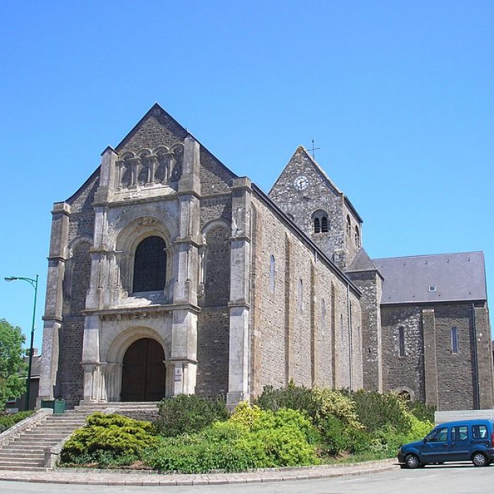 Photo de Église Saint-Jean-Baptiste de Javron