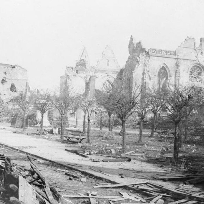 Photo de Église Saint-Jean-Baptiste de Péronne