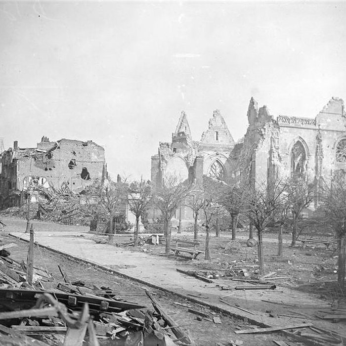 Photo de Église Saint-Jean-Baptiste de Péronne