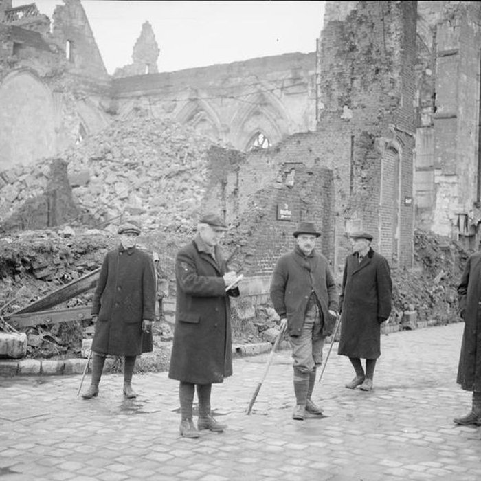 Photo de Église Saint-Jean-Baptiste de Péronne