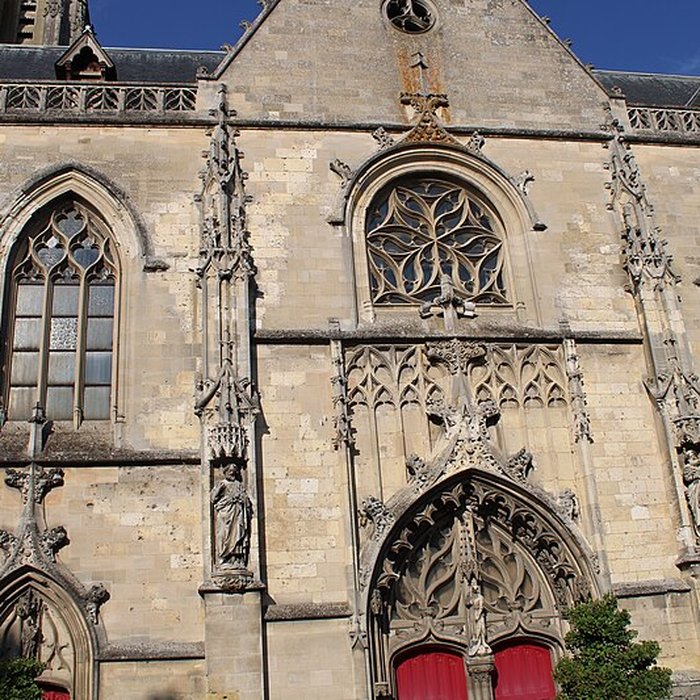 Photo de Église Saint-Jean-Baptiste de Péronne