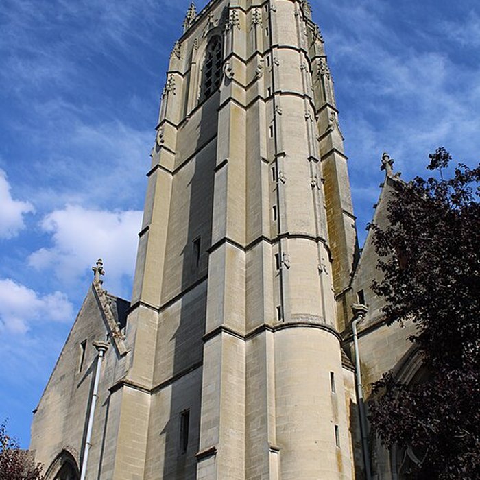 Photo de Église Saint-Jean-Baptiste de Péronne