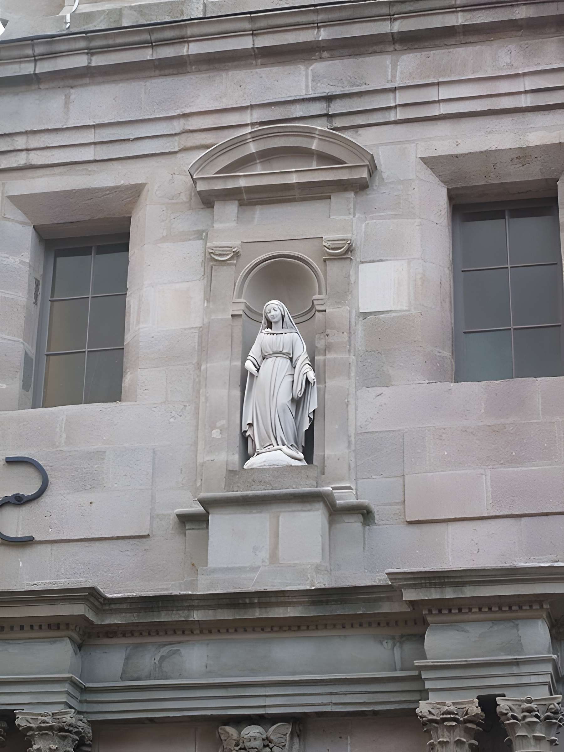 Eglise Saint-Vozy, ancienne chapelle du monastère