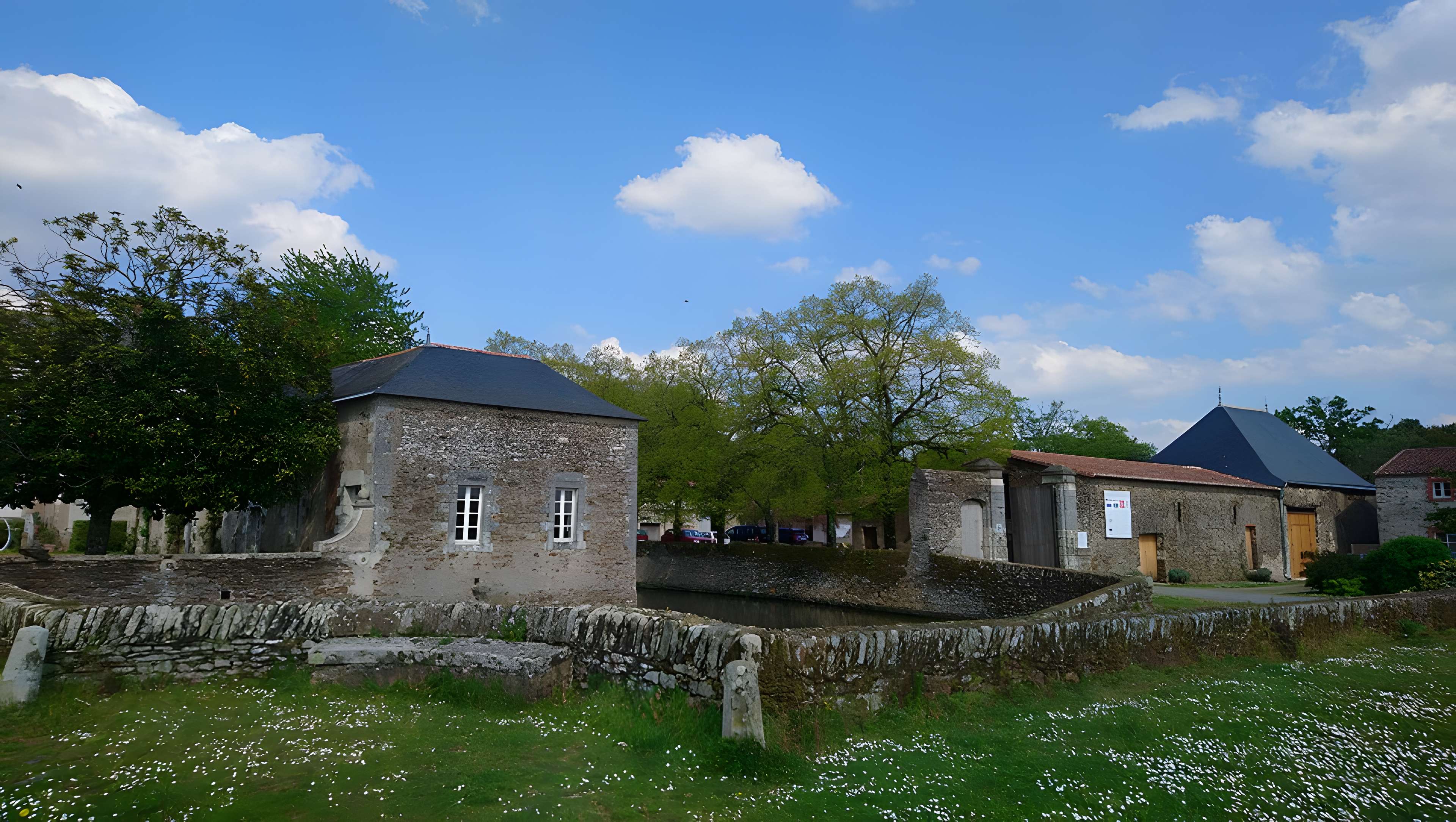 Château de la Berrière